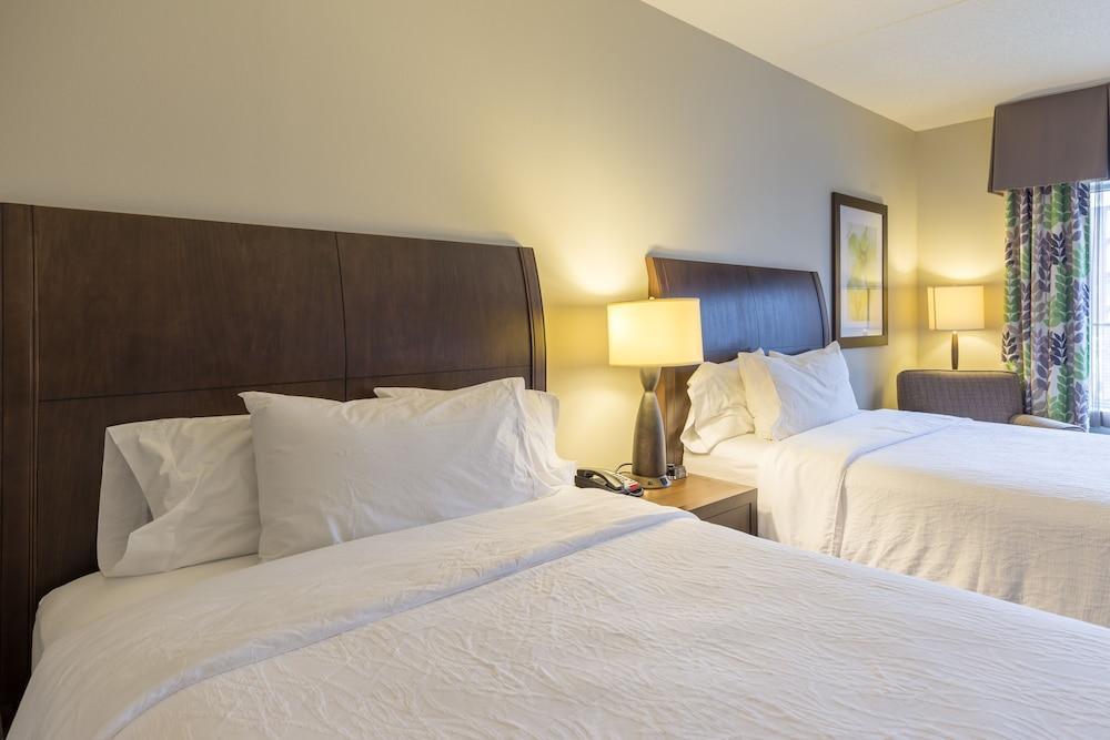 Hilton Garden Inn Raleigh Cary Exterior foto
