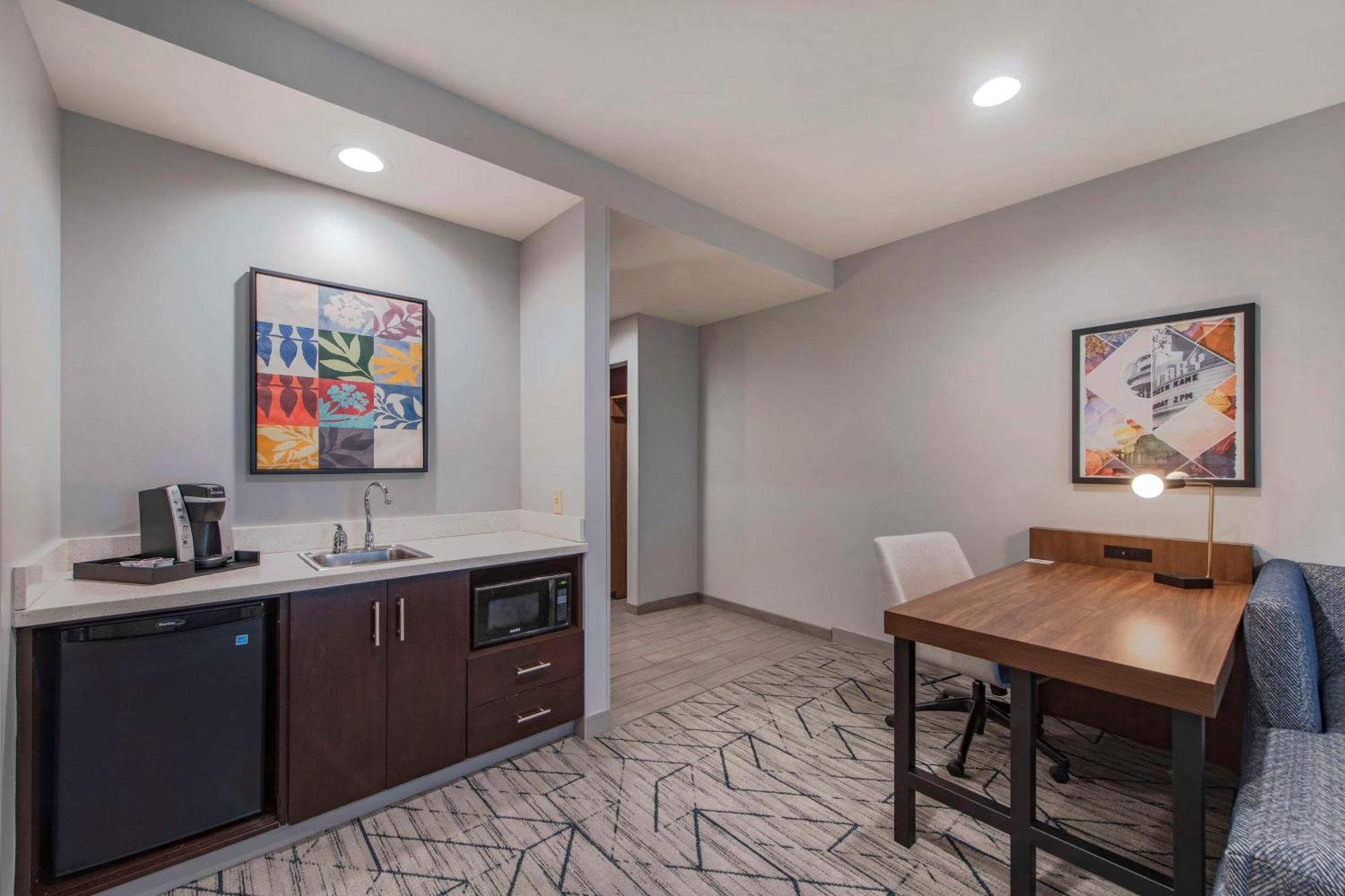 Hilton Garden Inn Raleigh Cary Exterior foto